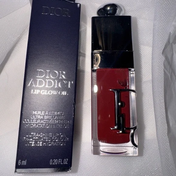 NWT Dior Addict 24hr Lipglow Oil Black Cherry + Holder Keychain + More - Picture 6 of 14